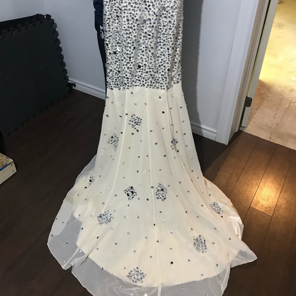 Jovani 4247 gown - Picture 5 of 8